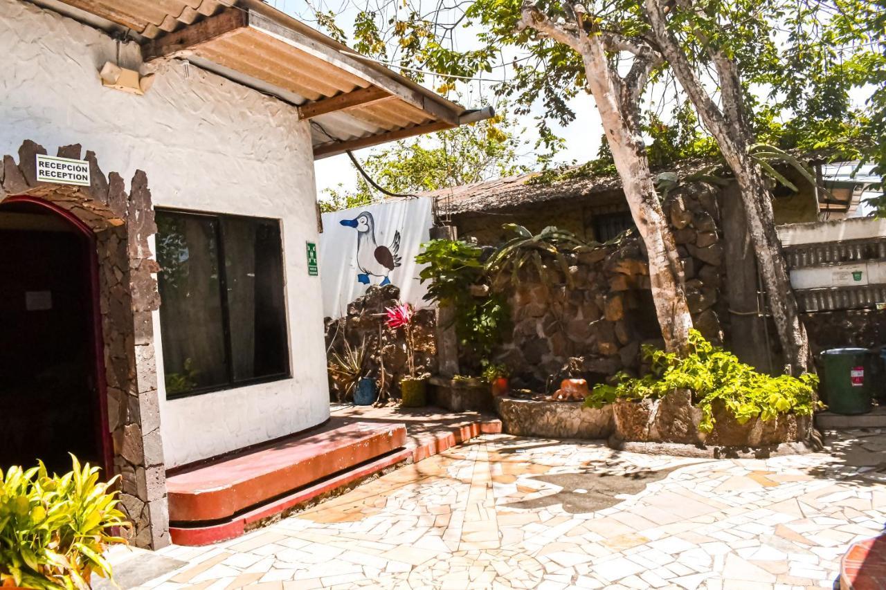 Hotel Galapagos Dove Puerto Ayora  Esterno foto