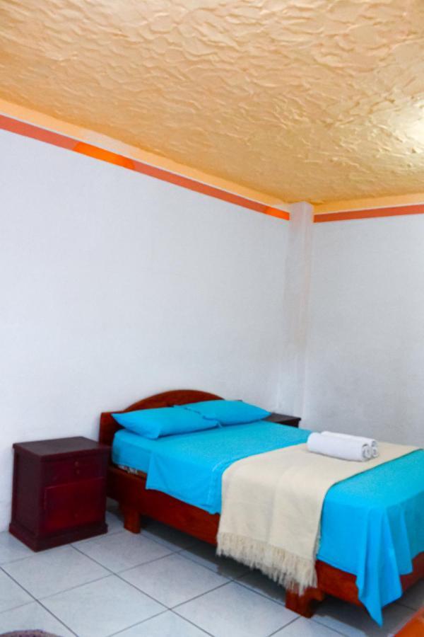 Hotel Galapagos Dove Puerto Ayora  Esterno foto